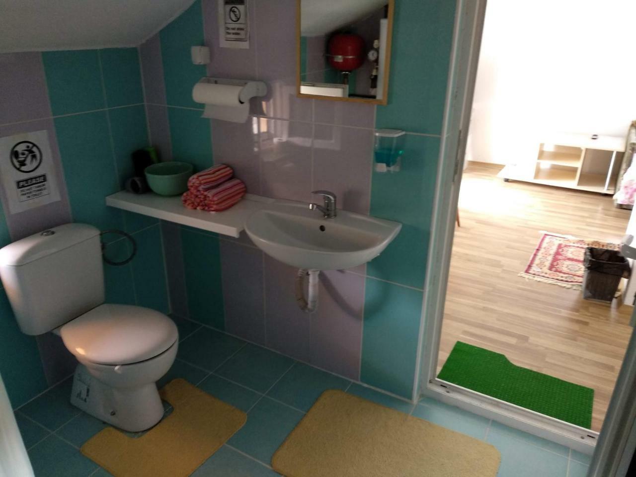 Family House Near Motorway 6 Guests 3 Bedrooms 韦莱斯 外观 照片